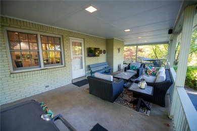 Perfect blend of Traditional and Contemporary with tons of on Edgewood Country Club in Pennsylvania - for sale on GolfHomes.com, golf home, golf lot