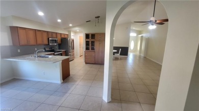 Priced to sell in the desirable Stoneybrook community! 3 on Stoneybrook Golf Club in Florida - for sale on GolfHomes.com, golf home, golf lot