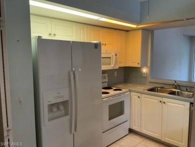 Enjoy this 3 bedroom / 2.5 bath lakefront home along with on Breckenridge Golf and Country Club in Florida - for sale on GolfHomes.com, golf home, golf lot