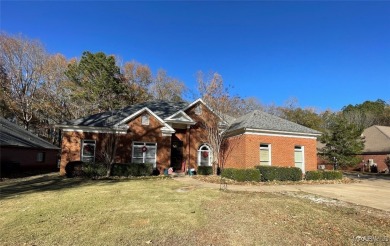 Location, location, location!  Back right up to the Wynlakes on Wynlakes Golf and Country Club in Alabama - for sale on GolfHomes.com, golf home, golf lot