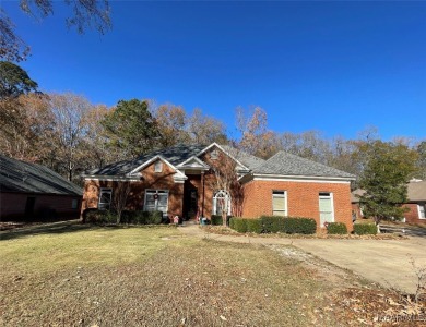 Location, location, location!  Back right up to the Wynlakes on Wynlakes Golf and Country Club in Alabama - for sale on GolfHomes.com, golf home, golf lot