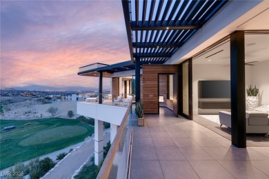 Discover Luxury at The Penthouse: the only true penthouse on  in Nevada - for sale on GolfHomes.com, golf home, golf lot