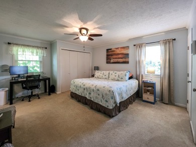 This well maintained brick ranch style home located in a on Lakeshore Country Club in Kentucky - for sale on GolfHomes.com, golf home, golf lot