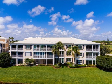 Lovely Oak Harbor condo residence that lives like a home on Oak Harbor Country Club in Florida - for sale on GolfHomes.com, golf home, golf lot