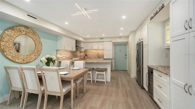 Coastal Elegance at Privateer South, Longboat Key!
Set directly on Links on Longboat Golf Club in Florida - for sale on GolfHomes.com, golf home, golf lot