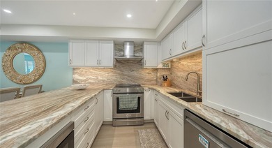 Coastal Elegance at Privateer South, Longboat Key!
Set directly on Links on Longboat Golf Club in Florida - for sale on GolfHomes.com, golf home, golf lot