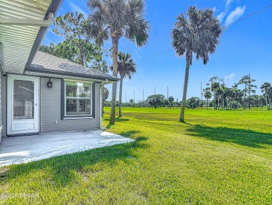 Lovely 3-bedroom, 2-bath home in a desirable golf community. The on Hidden Lakes Golf Club in Florida - for sale on GolfHomes.com, golf home, golf lot