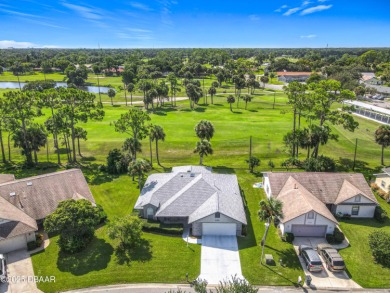 Lovely 3-bedroom, 2-bath home in a desirable golf community. The on Hidden Lakes Golf Club in Florida - for sale on GolfHomes.com, golf home, golf lot