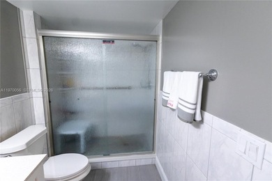 Corner condo located in the heart of Plantation. This spacious on  in Florida - for sale on GolfHomes.com, golf home, golf lot