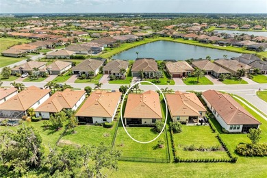 Move right in and start living the Florida lifestyle in this on Rosedale Golf and Tennis Club in Florida - for sale on GolfHomes.com, golf home, golf lot