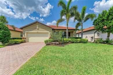 Move right in and start living the Florida lifestyle in this on Rosedale Golf and Tennis Club in Florida - for sale on GolfHomes.com, golf home, golf lot