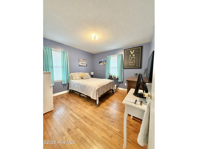 Located in unrestricted Arapahoe, this charming 3-bedroom on Minnesott Golf and Country Club in North Carolina - for sale on GolfHomes.com, golf home, golf lot