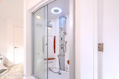 PRICE REDUCED...Welcome to your Pocono retreat! This stunning on Pocono Farms Country Club in Pennsylvania - for sale on GolfHomes.com, golf home, golf lot