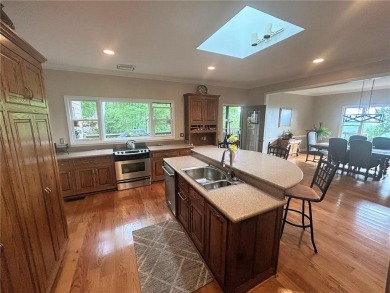 This beautiful 5BDRM/3FB/2HB Country-Traditional home enjoys an on Big Canoe Golf Club - Cherokee in Georgia - for sale on GolfHomes.com, golf home, golf lot