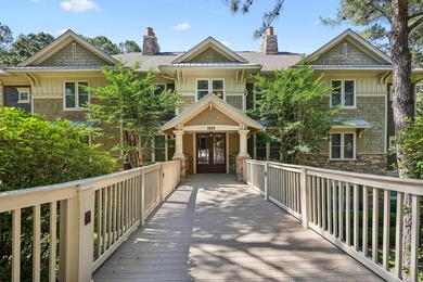 Lake-view condo o Fully furnished o Renovated o Short-term on Reynolds Lake Oconee - The Oconee in Georgia - for sale on GolfHomes.com, golf home, golf lot