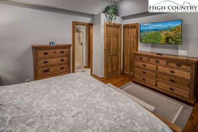 Rare Gem on Beech Mountain!
Experience the ease of one-level on Beech Mountain Club in North Carolina - for sale on GolfHomes.com, golf home, golf lot