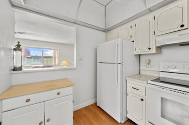 Just listed 2nd Floor 1 Bed / 1.5 Bath unit located in the on Kings Point Golf -Flanders Way in Florida - for sale on GolfHomes.com, golf home, golf lot