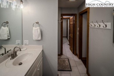 Rare Gem on Beech Mountain!
Experience the ease of one-level on Beech Mountain Club in North Carolina - for sale on GolfHomes.com, golf home, golf lot