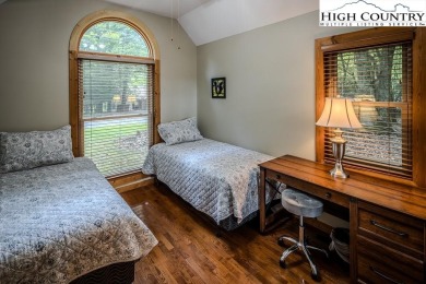 Rare Gem on Beech Mountain!
Experience the ease of one-level on Beech Mountain Club in North Carolina - for sale on GolfHomes.com, golf home, golf lot