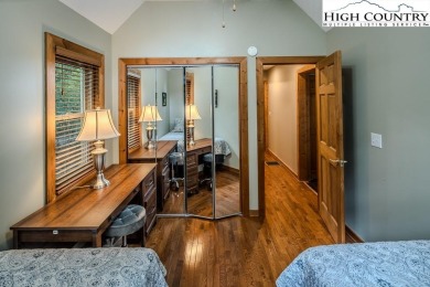 Rare Gem on Beech Mountain!
Experience the ease of one-level on Beech Mountain Club in North Carolina - for sale on GolfHomes.com, golf home, golf lot