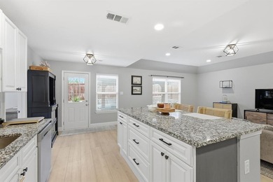 Absolutely gorgeous move in ready single story home in Oakmont! on Oakmont Country Club in Texas - for sale on GolfHomes.com, golf home, golf lot