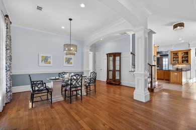 LUXURY LIVING AT LAKE SINCLAIR! MILLION DOLLAR VIEWS, LOCATION on Milledgeville Country Club in Georgia - for sale on GolfHomes.com, golf home, golf lot