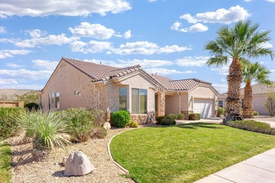 This charming 3-bedroom, 2-bathroom home with a 2-car garage on Sunriver Golf Club in Utah - for sale on GolfHomes.com, golf home, golf lot
