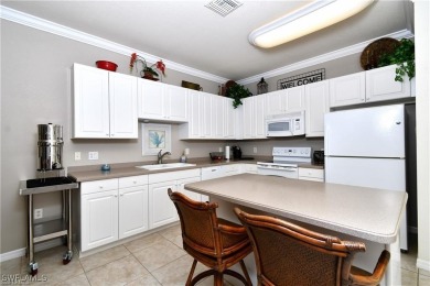 A+ LOCATION! Seller is offering $5,000 towards closing costs! on Spanish Wells Golf and Country Club in Florida - for sale on GolfHomes.com, golf home, golf lot