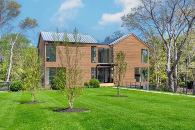This classic Hamptons residence combines the most preferred on Noyac Golf Club in New York - for sale on GolfHomes.com, golf home, golf lot