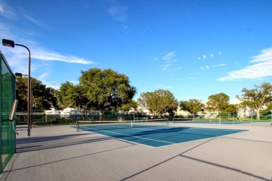 One or more photo(s) has been virtually staged. Lifestyle on On Top Of The World Golf Course in Florida - for sale on GolfHomes.com, golf home, golf lot