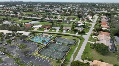 A+ LOCATION! Seller is offering $5,000 towards closing costs! on Spanish Wells Golf and Country Club in Florida - for sale on GolfHomes.com, golf home, golf lot