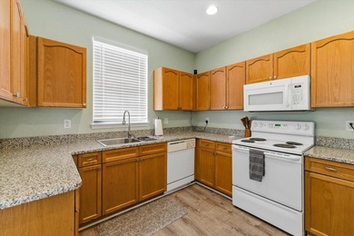 Charming 2 bedroom, 2.5 bath townhome with green space frontage on Southwood Golf Club in Florida - for sale on GolfHomes.com, golf home, golf lot