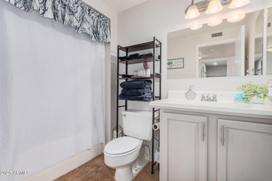 Lovely 2-bedroom, 2 full bath home in the sought-after Sun City on PalmBrook Country Club in Arizona - for sale on GolfHomes.com, golf home, golf lot