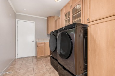 Lovely 2-bedroom, 2 full bath home in the sought-after Sun City on PalmBrook Country Club in Arizona - for sale on GolfHomes.com, golf home, golf lot