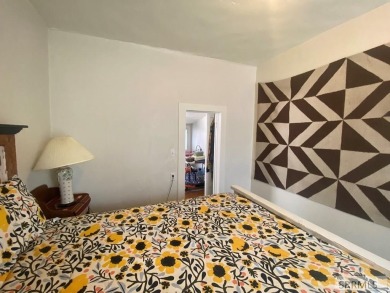Attractive home in a great location in Mackay, ID. This charming on River Park Golf Course and RV Pk in Idaho - for sale on GolfHomes.com, golf home, golf lot
