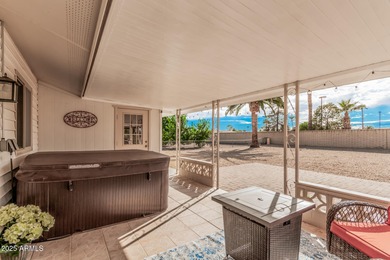 Lovely 2-bedroom, 2 full bath home in the sought-after Sun City on PalmBrook Country Club in Arizona - for sale on GolfHomes.com, golf home, golf lot