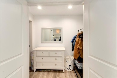 Beautiful 5 Bed/4.5 Bath Former Model in Popular Chapel Hill on Heritage Park Golf Course in Kansas - for sale on GolfHomes.com, golf home, golf lot