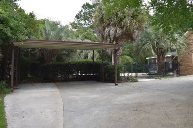 Brick home on .64 acres in an established community featuring a on Shannon Greens Golf Course in South Carolina - for sale on GolfHomes.com, golf home, golf lot