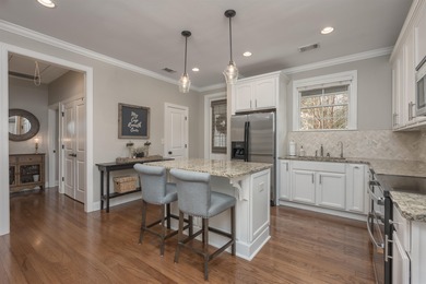 CHARMING LOCK AND LEAVE GOLF COTTAGE ON THE 12TH HOLE OF THE on Reynolds Lake Oconee - The Landing in Georgia - for sale on GolfHomes.com, golf home, golf lot