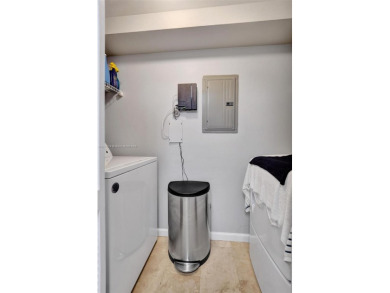 BEAUTIFUL 2 BED & 2 BATH CONDOMINIUM AT TURNBERRY ON THE GREEN on Turnberry Isle Resort and Club in Florida - for sale on GolfHomes.com, golf home, golf lot