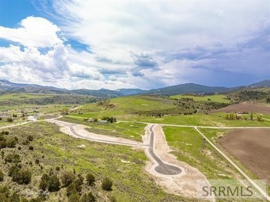 Lava area county lot walking distance to the Lava golf course on Dempsey Ridge Golf Course in Idaho - for sale on GolfHomes.com, golf home, golf lot