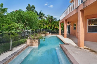 This wonderful single family home has 5 bedrooms & 3 baths w/ a on The Links At Madison Green in Florida - for sale on GolfHomes.com, golf home, golf lot