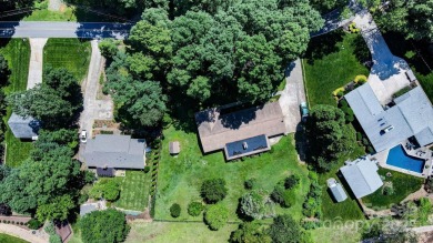 A beautiful home on Westport Golf Course! This property is a on Westport Golf Club in North Carolina - for sale on GolfHomes.com, golf home, golf lot