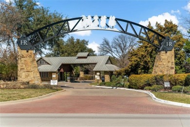 TOTALLY UPDATED - RARE OPPORTUNITY IN HERITAGE RANCH on Heritage Ranch Golf and Country Club in Texas - for sale on GolfHomes.com, golf home, golf lot