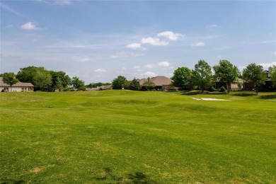 TOTALLY UPDATED - RARE OPPORTUNITY IN HERITAGE RANCH on Heritage Ranch Golf and Country Club in Texas - for sale on GolfHomes.com, golf home, golf lot