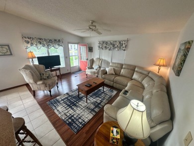 Lot Rent $1037.00  This well cared for 2 bedrooms, 2 bathrooms on Del Tura Golf and Country Club in Florida - for sale on GolfHomes.com, golf home, golf lot