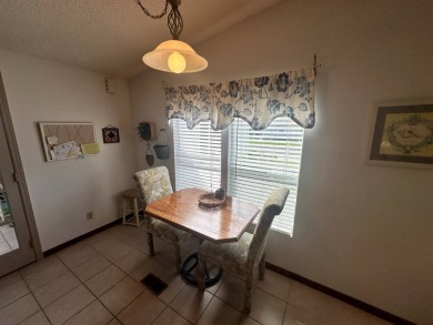 Lot Rent $1037.00  This well cared for 2 bedrooms, 2 bathrooms on Del Tura Golf and Country Club in Florida - for sale on GolfHomes.com, golf home, golf lot