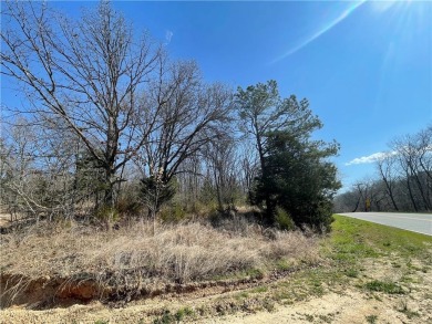 Riders Paradise! Build your dream home on this .32ac lot & have on Bella Vista - Metfield Golf Complex and Country Club in Arkansas - for sale on GolfHomes.com, golf home, golf lot