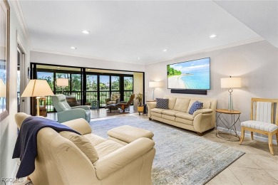 Discover this inviting 2nd floor end unit in Carriedale Gardens on  in Florida - for sale on GolfHomes.com, golf home, golf lot