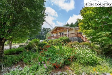 Excellent Linville Land Harbor Home Located Right off the First on Land Harbor Golf Course in North Carolina - for sale on GolfHomes.com, golf home, golf lot